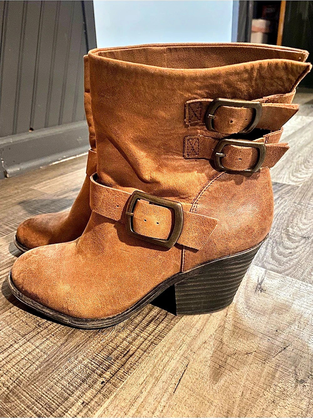Lucky Brand Women's Brown Buckle Heeled Boots